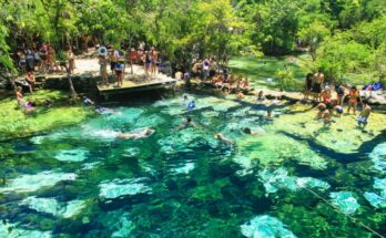 Cenote Azul riviera Maya