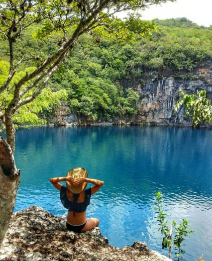Nadar en un cenote