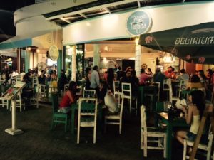 Las hijas de las tostadas noches de salsa