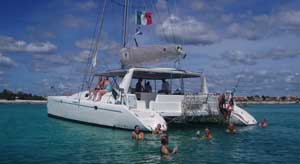 catamaran puerto juarez