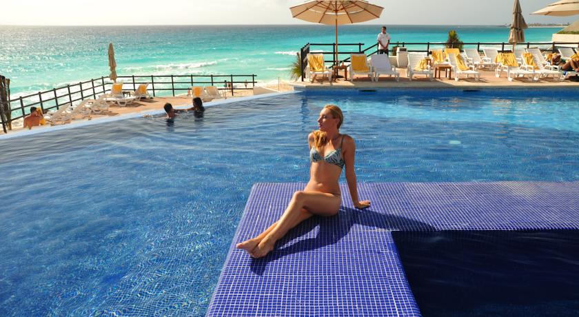  Oasis Sens del Mar