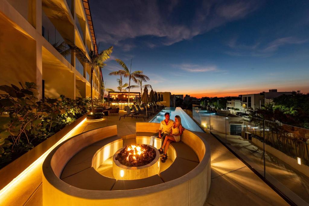 Hive Cancun