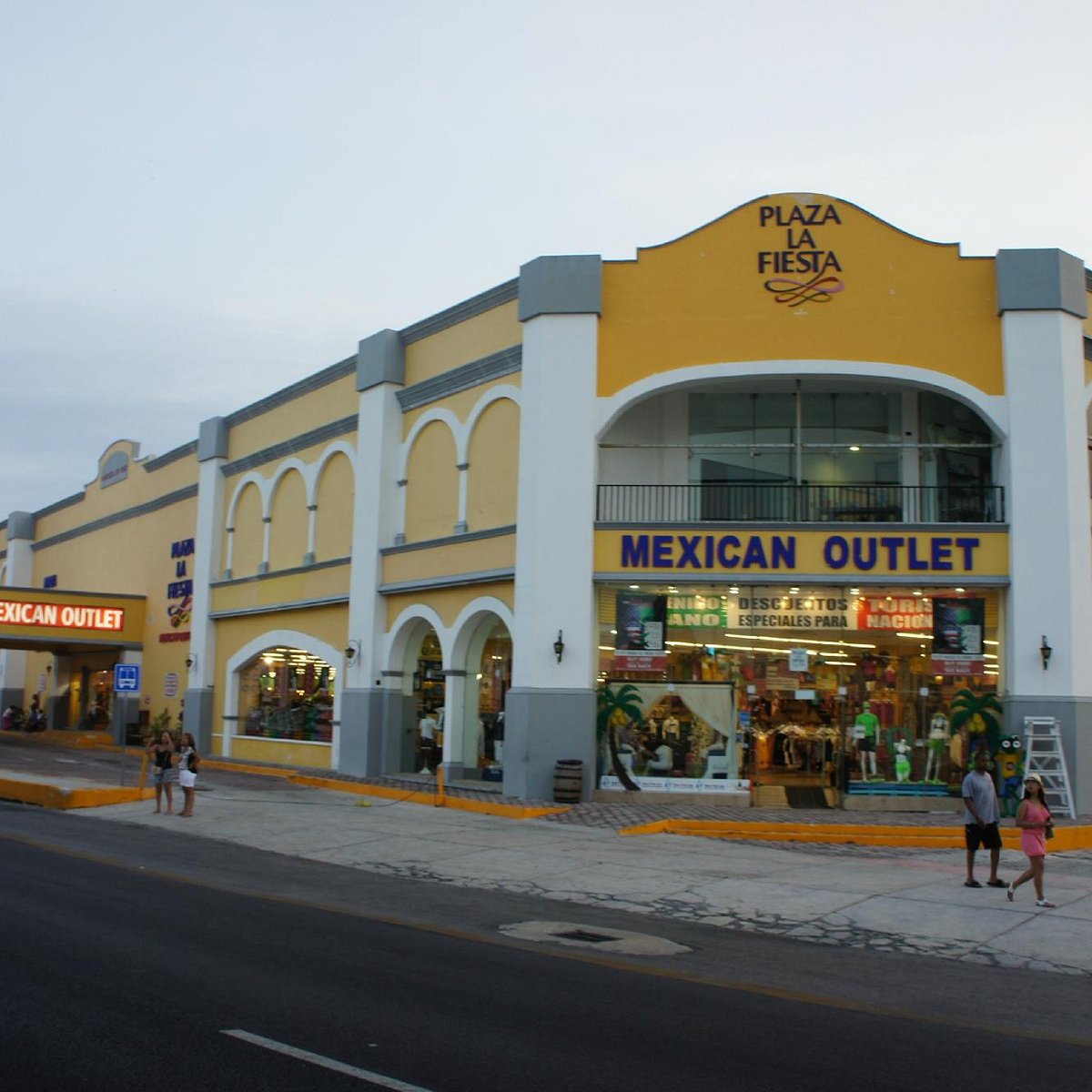 Tienda Plaza La Fiesta